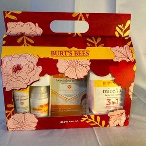 Burt’s Bees “Glow And Go” kit!